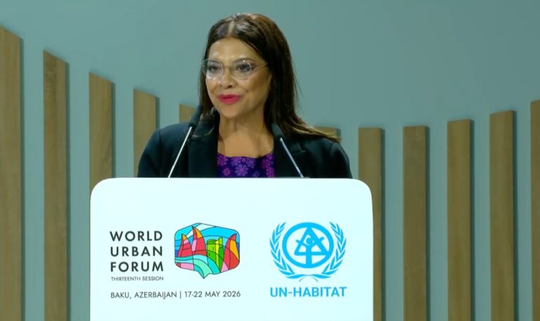 Clara Brugada posiciona a CDMX en debate global sobre vivienda, justicia social y gentrificación