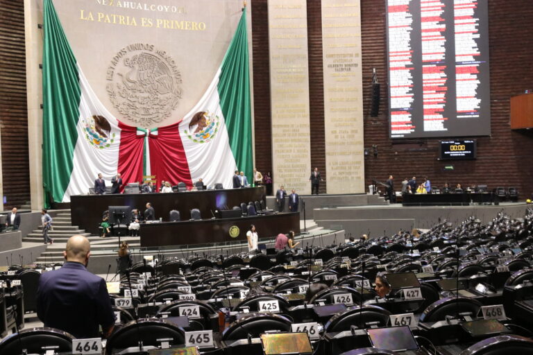 CRISIS INSTITUCIONAL: LA PARÁLISIS DEL JUICIO POLÍTICO EN EL CONGRESO