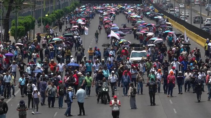 Marchas CNTE afectan Reforma, Zócalo y Centro de CDMX