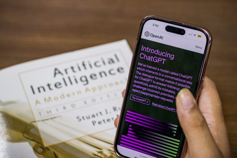 Combinación de algoritmos y pedagogía clásica transforma la educación técnica