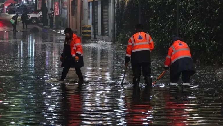 Más de 25.9 millones de metros cúbicos de lluvia ponen a prueba el drenaje de la Ciudad de México