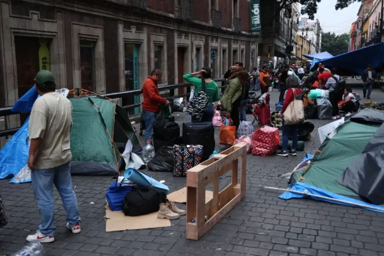 Centro Histórico de CDMX reactiva actividades tras retiro de la CNTE; pérdidas superan los 405 millones de pesos