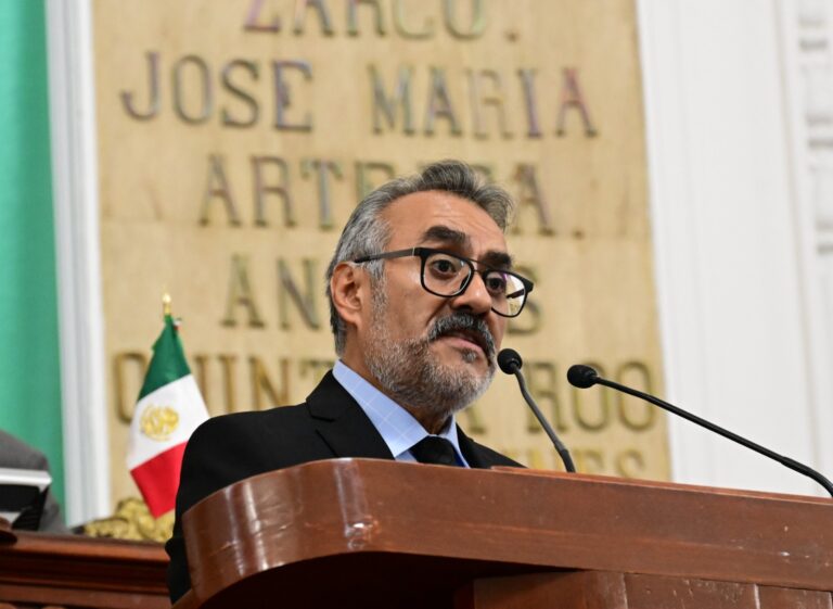 Proponen cambios a ley para mejorar atención del suicidio en menores en todo México