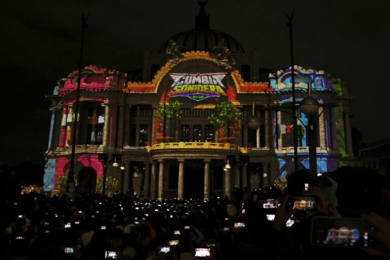 “México, Ciudad que Baila”: el espectáculo audiovisual que ilumina Bellas Artes