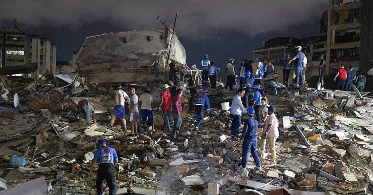Aumenta la tragedia en Venezuela: mil 450 muertos tras los devastadores terremotos
