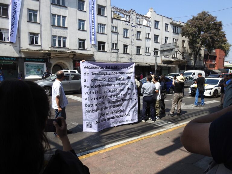 ¿Gentrificación en marcha? Habitantes denuncian presiones para abandonar edificio histórico en CDMX