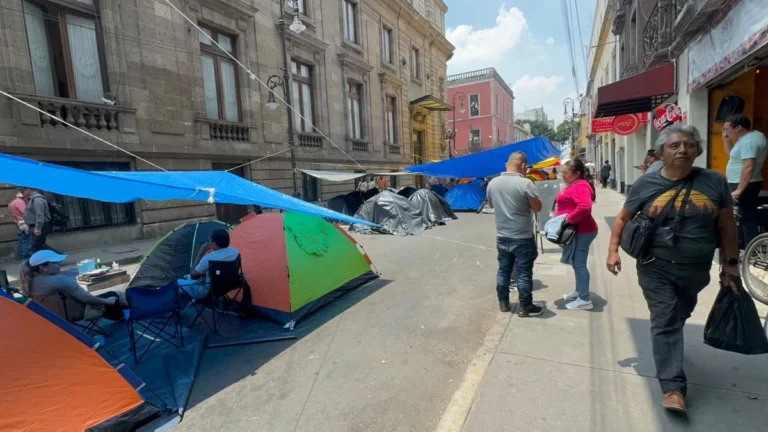 Plantón de la CNTE deja pérdidas millonarias en el Centro Histórico de la CDMX