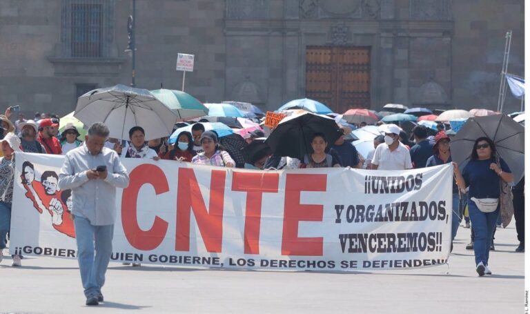 Plantón de la CNTE podría llegar a Reforma si Gobierno federal no responde demandas