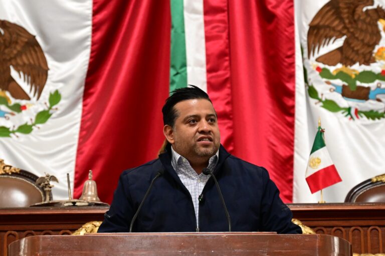 Buscan poner fin a la morosidad que afecta a miles de unidades habitacionales en CDMX