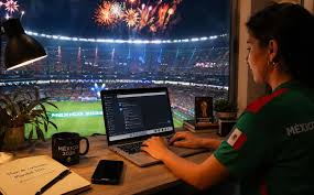¿Trabajas en una dependencia federal? Así te afectará el Home Office decretado por el Mundial