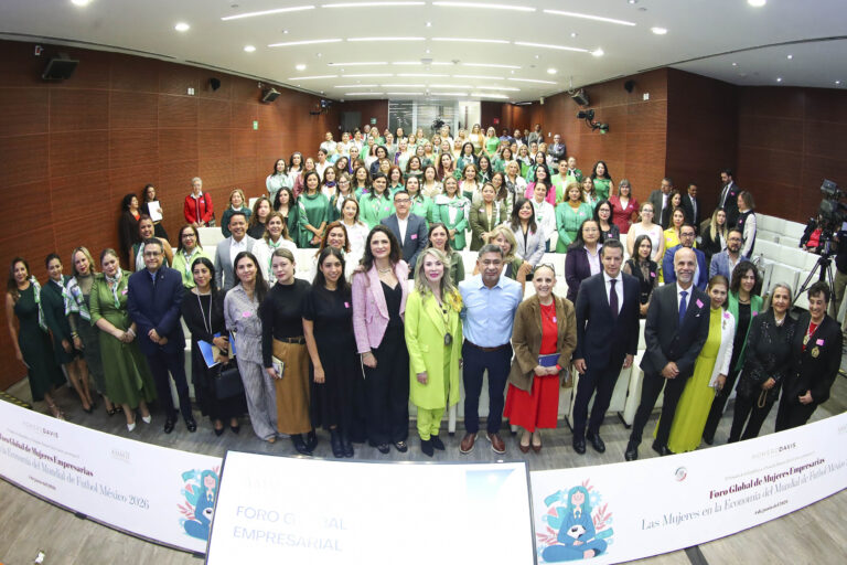 Empresarias y senadores trazan agenda económica rumbo al Mundial 2026