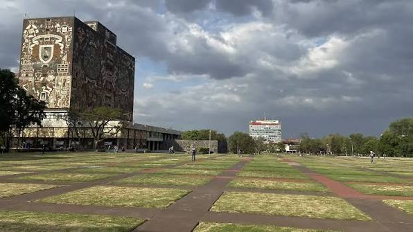 PRI lleva a la ASF las fallas del examen de la UNAM; pide revisar contrato millonario