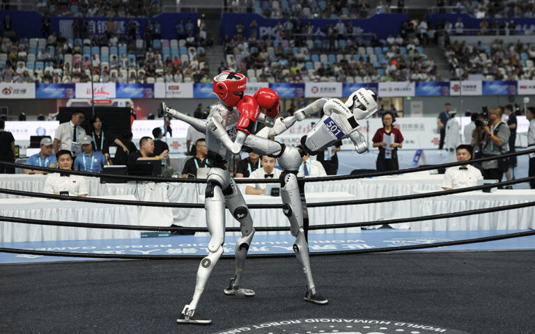 Robots que corren más rápido que Bolt: los humanoides sorprenden en los Juegos Mundiales de Robots