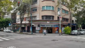 De la tortillería al café gourmet: así cambia el comercio por la gentrificación en CDMX