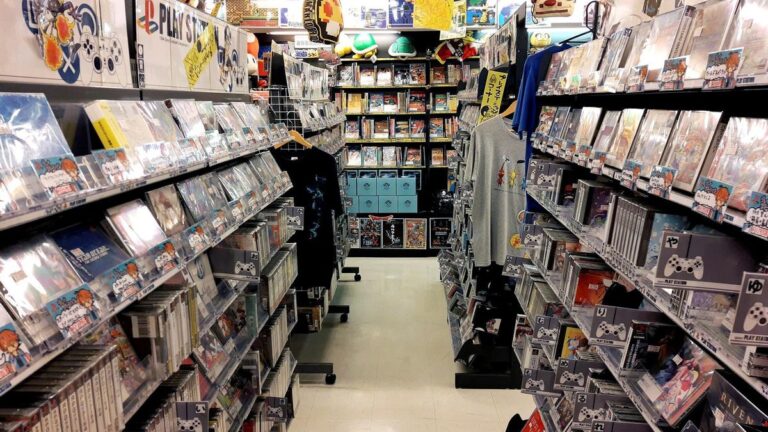 Sony podría dar marcha atrás al fin de los discos físicos de PlayStation: esto se sabe