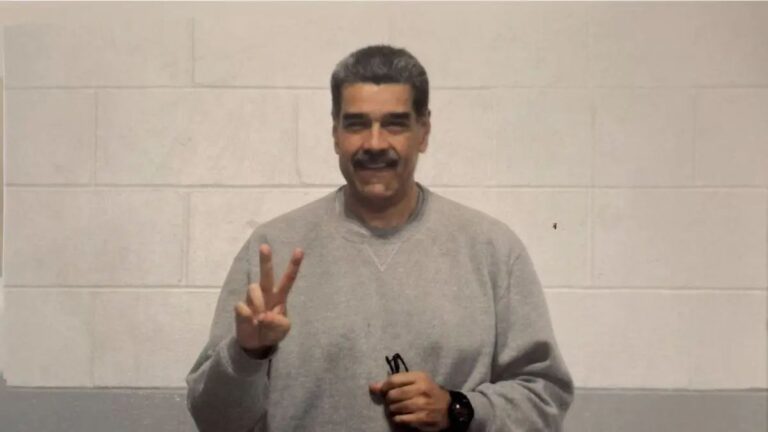 Maduro pide desestimar su caso en EU y alega inmunidad soberana