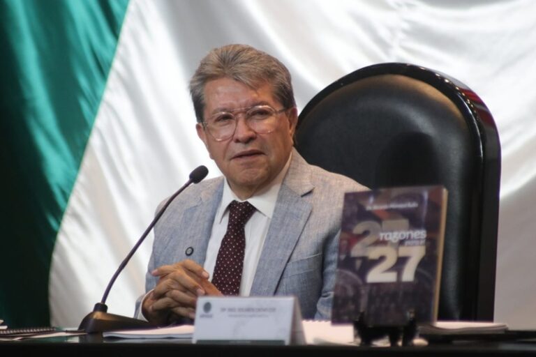 Monreal llama a legisladores a defender resultados rumbo a 2027