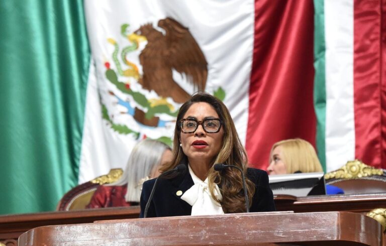Proponen elevar a rango constitucional la atención temprana del neurodesarrollo infantil