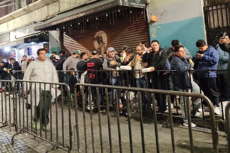Carpas, lonas y vallas: así amaneció el Centro por el informe de Brugada