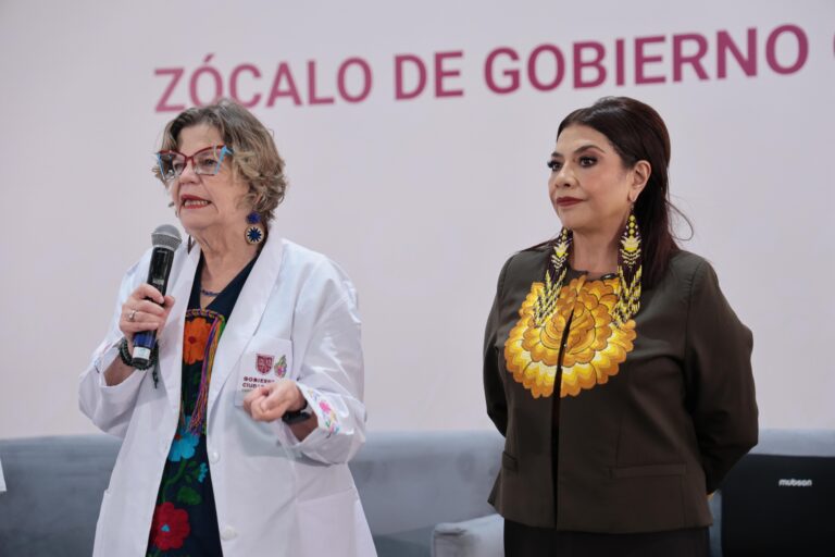 Vacunación contra influenza y COVID-19: CDMX refuerza llamado ante el invierno