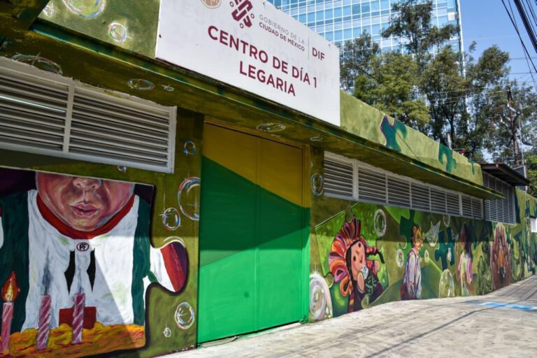 DIF y Secretaría de Cultura inauguran mural para visibilizar los derechos de la niñez
