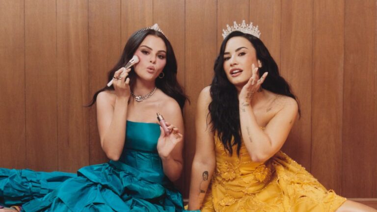 Selena Gomez y Demi Lovato se reencuentran con un blush inspirado en su amistad