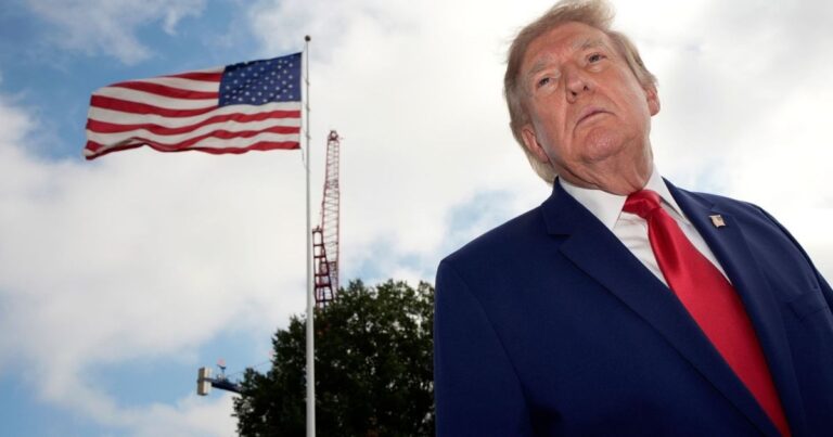 “Sí que pagó”: Trump presume que México financió el muro con impuestos comerciales