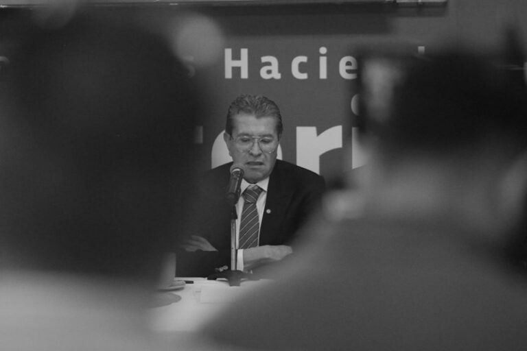 Ricardo Monreal llama a Morena a no confiarse rumbo a 2027