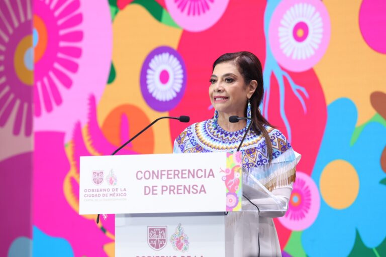 Cero moches y nepotismo: Brugada fija nuevas reglas para servidores públicos de CDMX