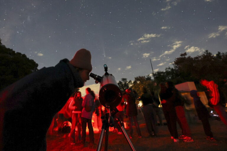Picnic bajo las estrellas: IPN prepara una tardeada espacial gratis con música, telescopios y proyecciones