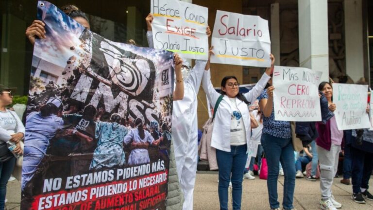 ¿Por qué protestan los trabajadores del IMSS? Estas son sus principales demandas